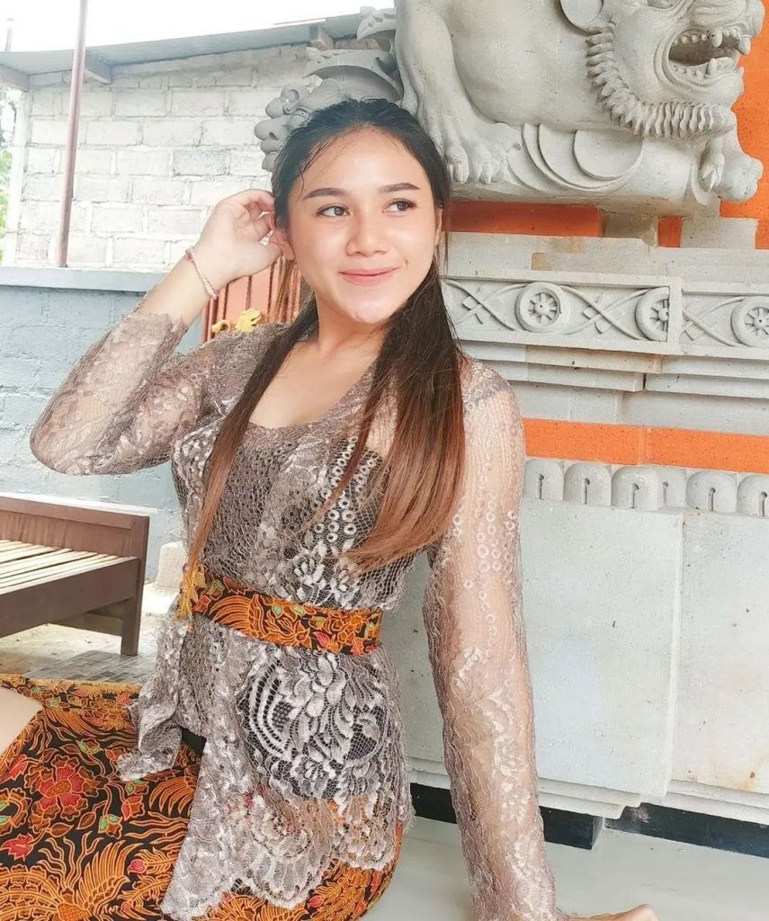 Pijat Panggilan Surabaya 24 Profesional &Amp; Terpercaya 2 Pijat Panggilan Surabaya Terapis Wanita